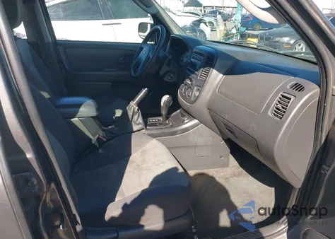 2006 Ford Escape Xls/Xls Manual из США, поврежденный, VIN 1FMYU02Z36KB48767